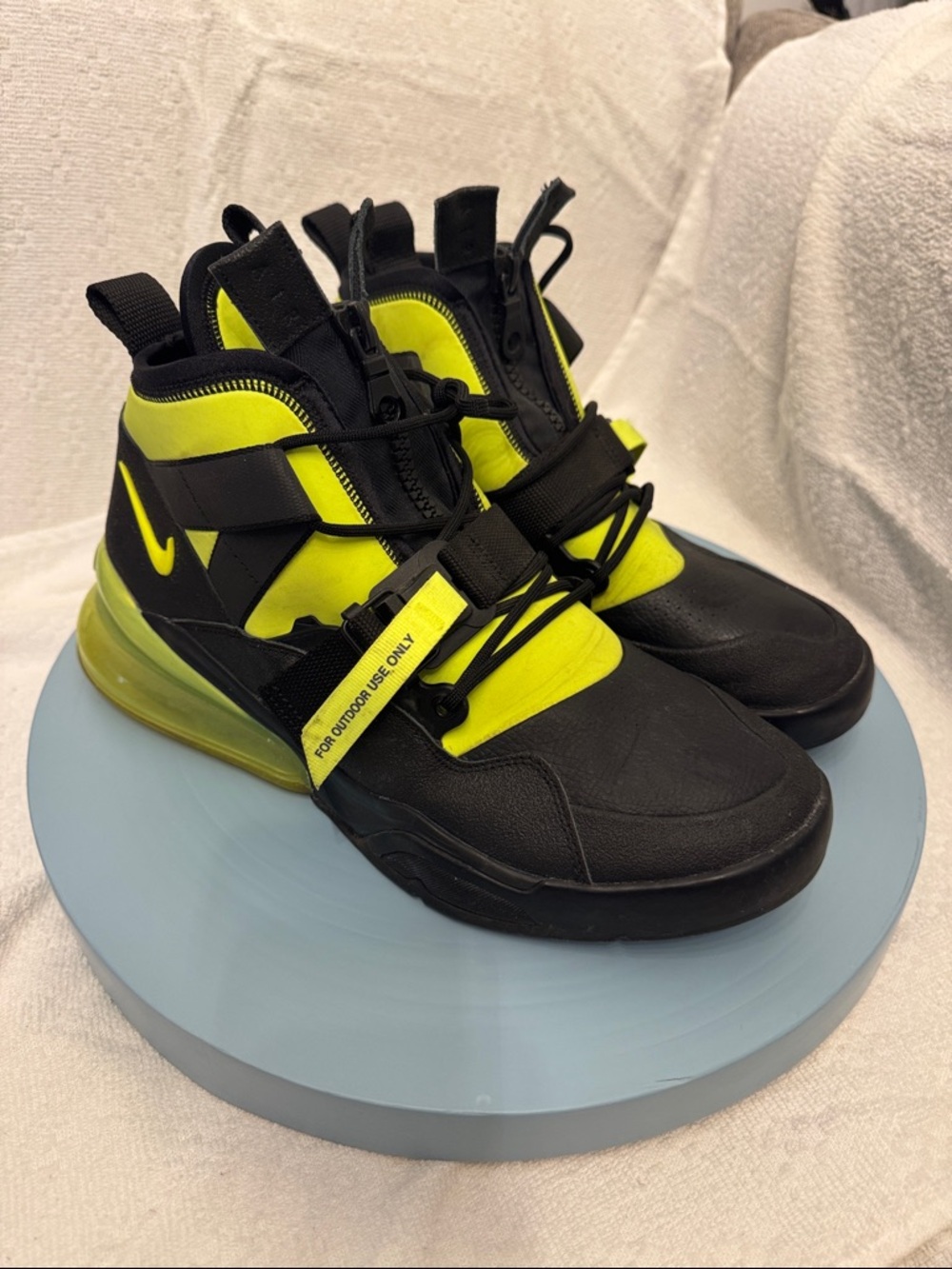 Nike Men's Air Force 270 Utility sneakers